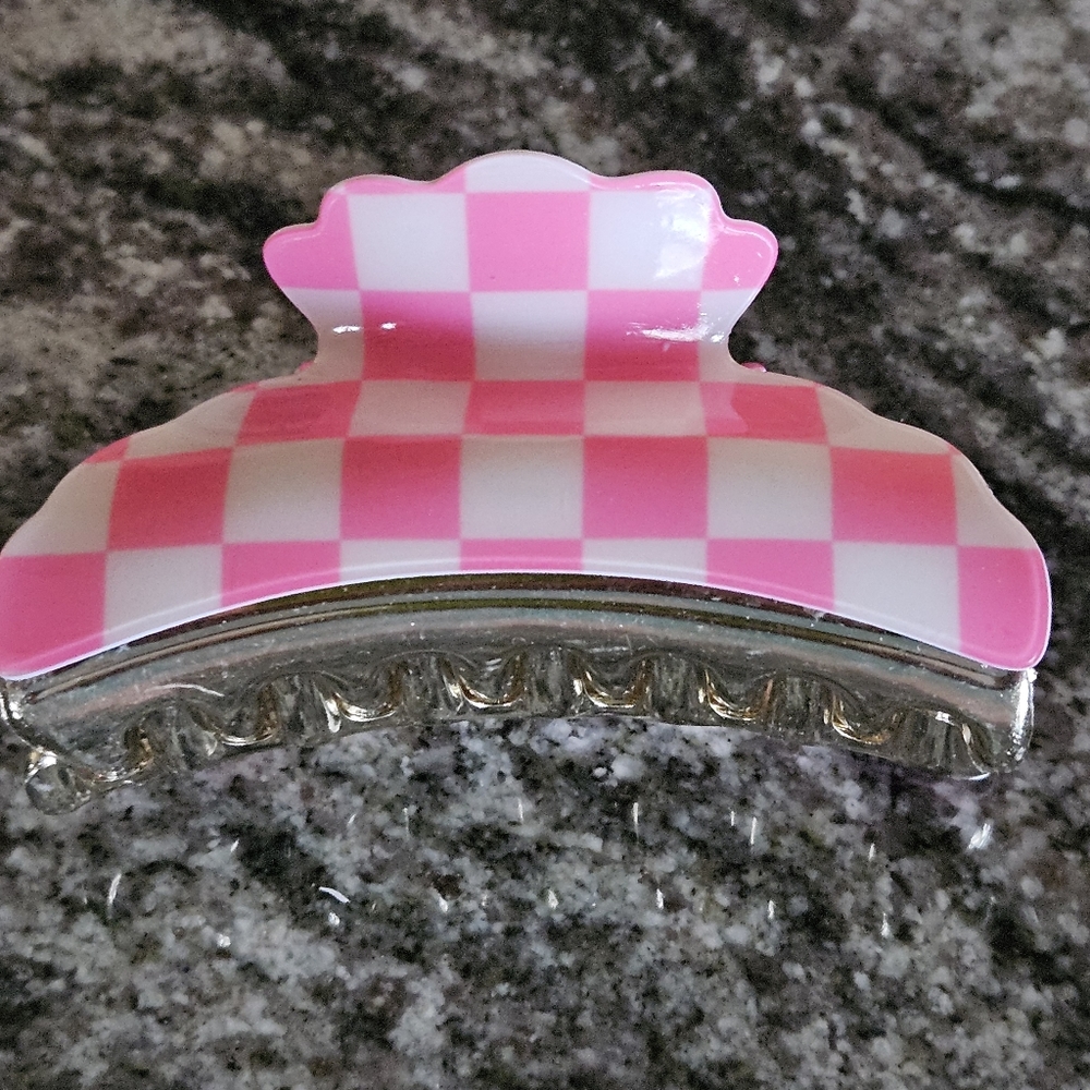 DIVAS LIMITED Pink and White Checkered Hair Clip